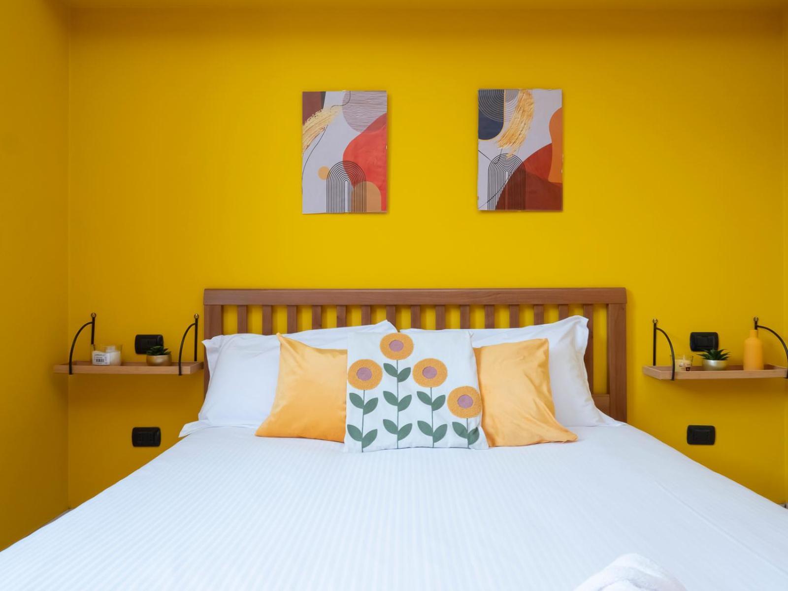 Xenia Apartments - Colorful Apartment In Fiera Area Милан Экстерьер фото